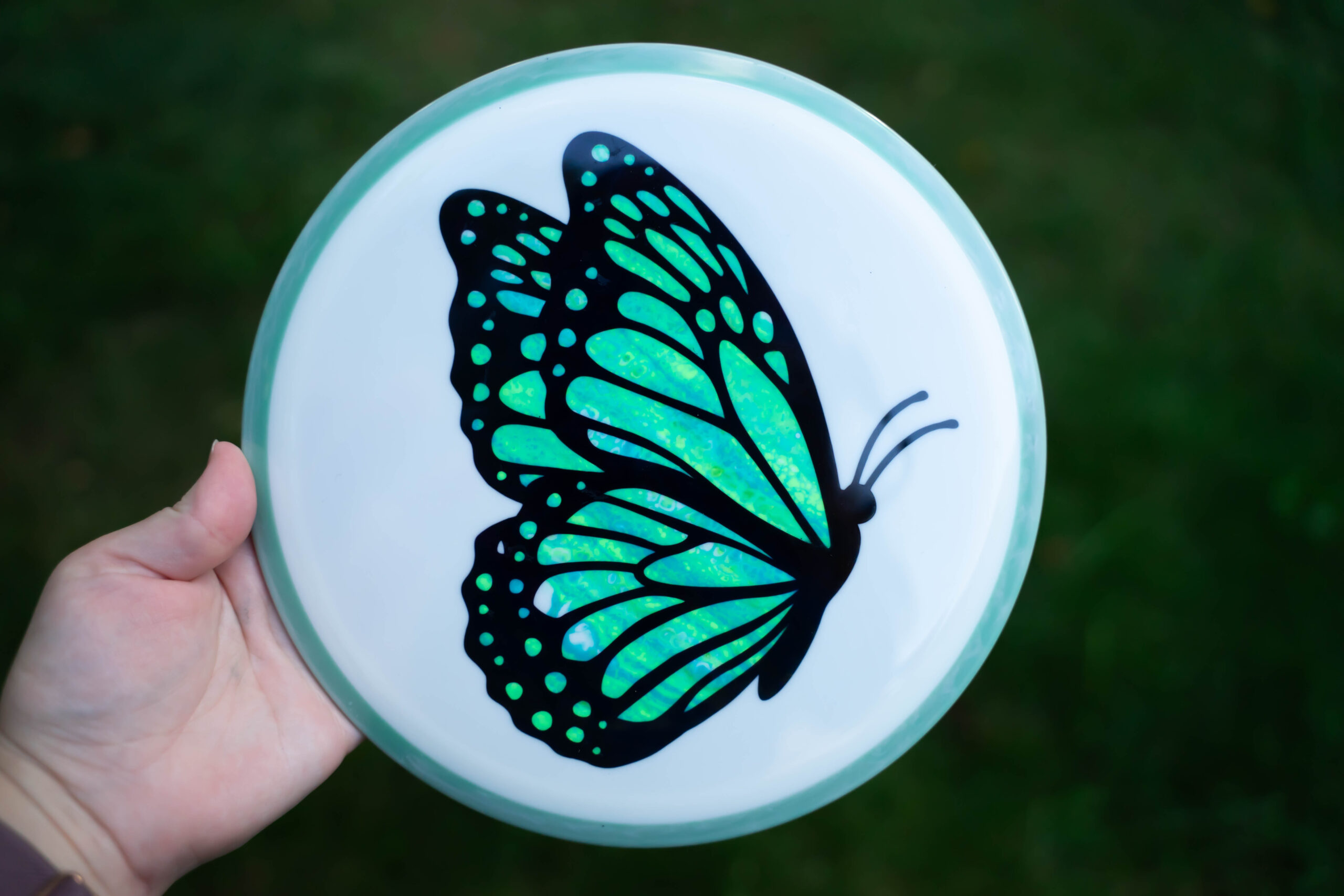 Axiom Neutron Rhythm – Green Butterfly Dye