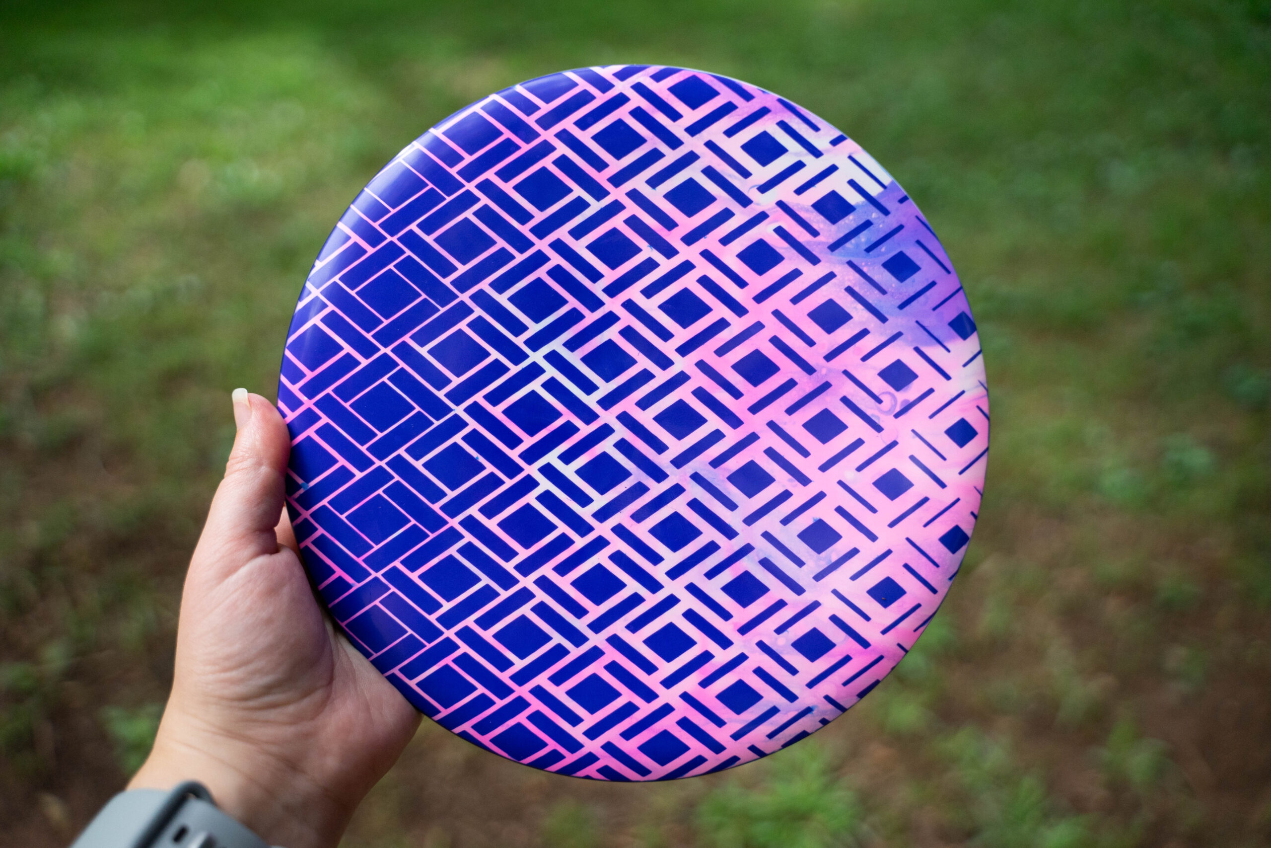 Discraft ESP Buzzz – Cotton Candy Diamond Dye