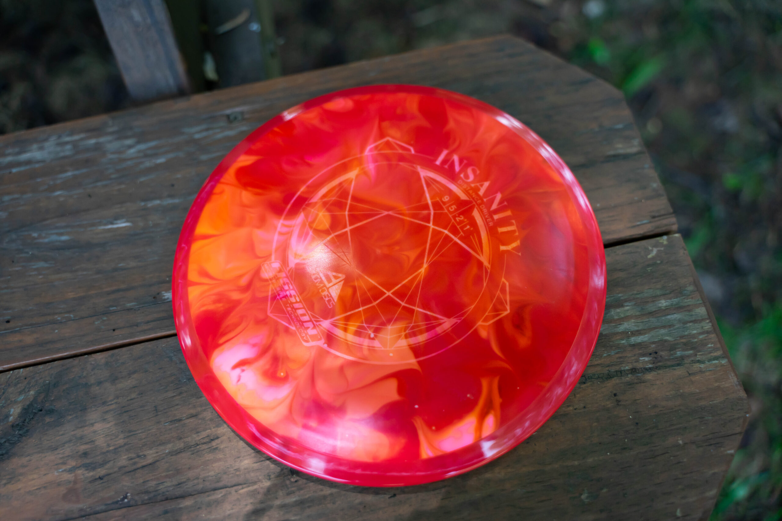 Axiom Fission Insanity – Red & Orange Marbled Dye