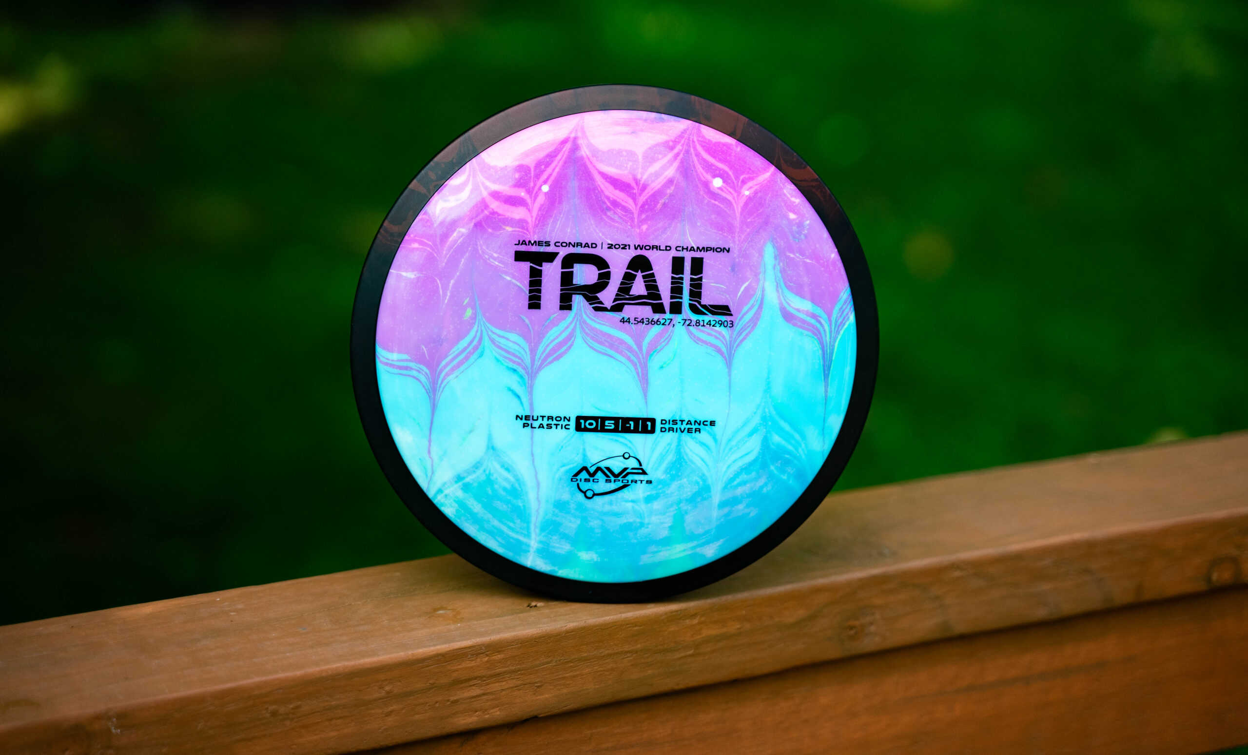 MVP Neutron Trail -Blue & Purple Feather Wave